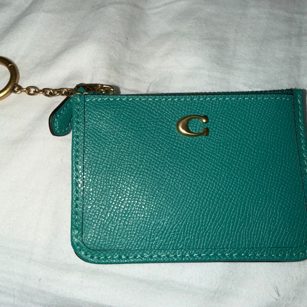 COACH BRIGHT GREEN MINI SKINNY ID CASE
